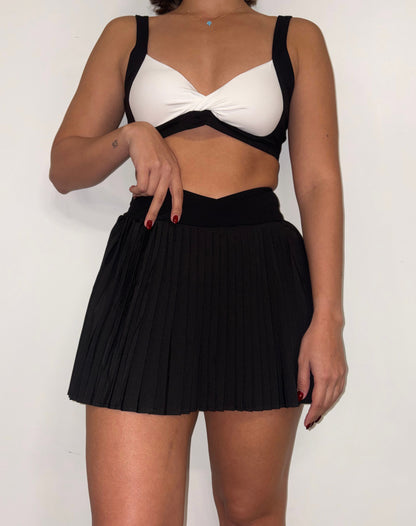 Breezy Skirt Set [Black & White]